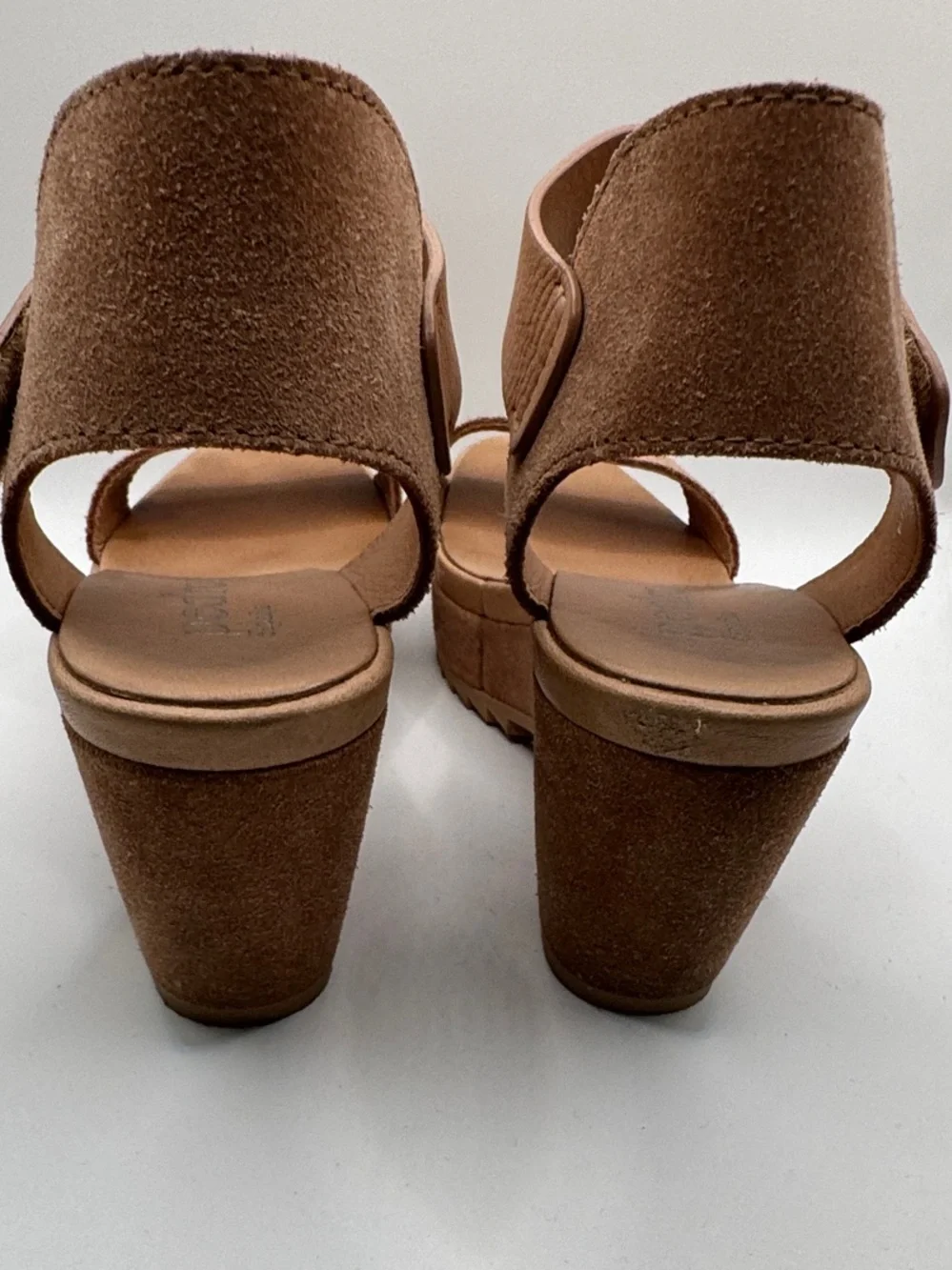 Pedro Garcia Suede Platform Sandals - Nude/Tan